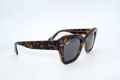 Produktbild von Ray-Ban STATE STREET, Erwachsener, Uni, Quadratisch, Schildkröte, Nicht-polarisierte Linse, Azetat