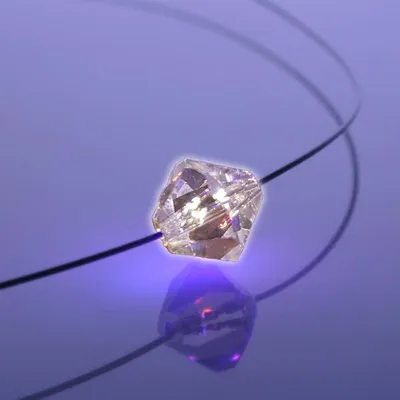 Produktbild von sompex-trendpoint Leuchtende Halskette LED Kristall Bicone weiß mit Swarovski® Elements