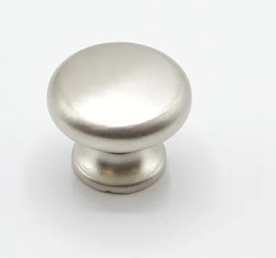 Productafbeelding van Meubelknop van zamac, diameter 30 mm, geborsteld nikkel