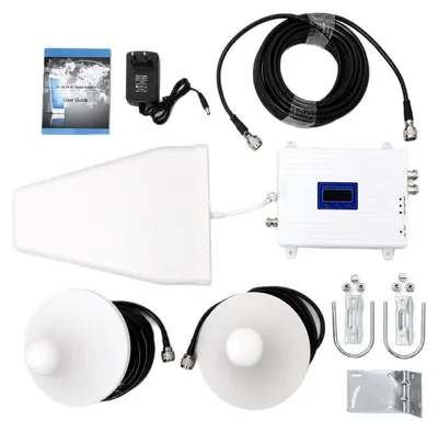 Immagine prodotto di Amplificatore di segnale GSM DCS 3G per telefonia mobile, copertura fino a 2000 metri quadrati, versione con 1 o 2 porte, display LCD, alloggiamento in alluminio, dotato di 2 antenne interne