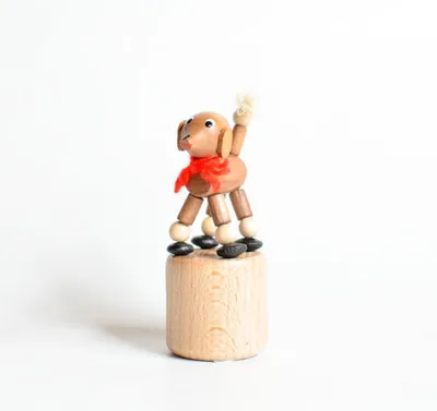 Produktbild von Holzspielzeug Wackelfigur Pudel braun Höhe=7,5cm NEU