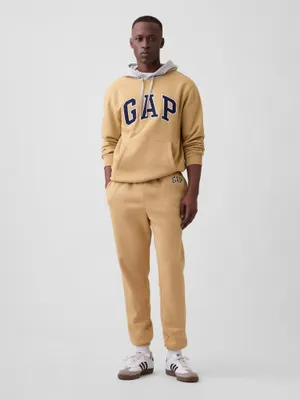 Produktbild von GAP Jogginghose, Braun, Größe L, aus 77% Baumwolle und 23% Polyester, mit Logo