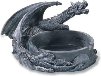 Produktbild von Drache umschlingt Aschenbecher