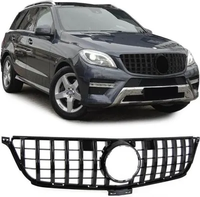 Image de Calandre noire adaptée à la Mercedes ML W166 jusqu'à 2015 Sport-Panamericana GT