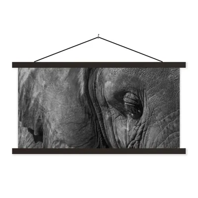 Produktbild von MuchoWow® Textilposter Elefant - Tiere - Nahaufnahme - Schwarz-Weiß 120x60 cm mit schwarzem Rahmen - Dekoration Schlafzimmer