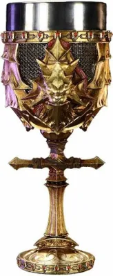 Produktbild von Goblet Ornstein z serii Dark Souls, wysokość 19,5 cm, ręcznie wykonany