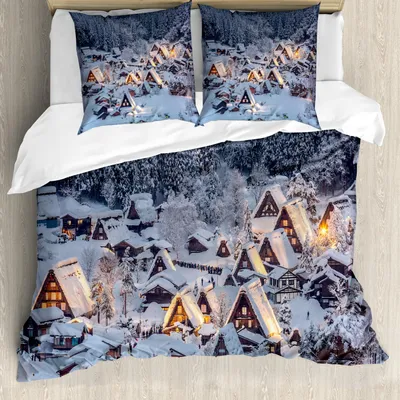 Immagine prodotto di Set copripiumino invernale ABAKUHAUS, villaggio storico asiatico Shirakawago sotto la neve, immagine della regione di Gifu Chubu in Giappone, 155 x 220 cm + 80 x 80 cm, bianco, marrone, nero