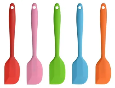 Produktbild von 5-teiliges Set Silikon-Teigschaber mit Metallkern, hitzebeständiger und antihaftbeschichteter Oberfläche.