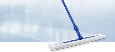 Produktbild von CleanSV Bodenwischer Set Trocken, Trapezwischer 60 cm, Teleskopstiehl, 100 Staubbindetücher