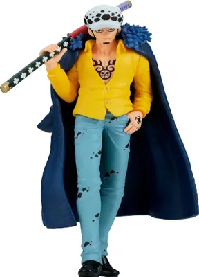 Immagine prodotto di BANDAI Trafalgar Law con cappotto | Figura da collezione di One Piece | BP88301P | 17 cm