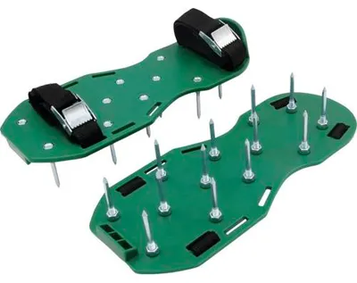 Obrázek produktu pro Sandály na provzdušňování trávníku 30×13 cm 26 hrotů