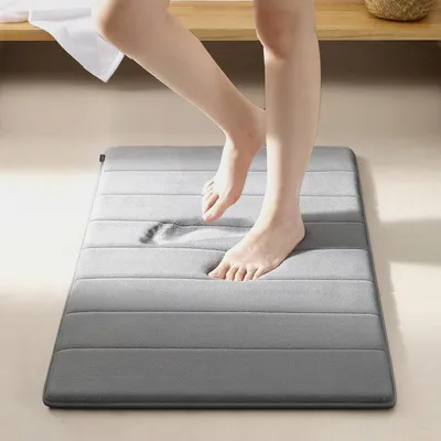 Produktbild von Memory Foam Badezimmer Badeteppiche, Memory Schaum Badematte, Waschbar Badematte, 50 x80CM Saugfähige Badvorleger, rutschfeste Matte für Badezimmer Wohnzimmer, Maschinenwaschbar