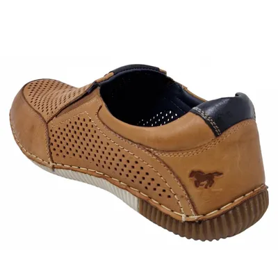 Produktbild von Mustang Slipper Braun