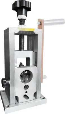 Immagine prodotto di Spelafili manuale 1,5-40 mm - Spelafili manuale, 15 m/min scarti di rame - Pinza multispela da 4 kg - Taglierina per la lavorazione di cablaggi metallici