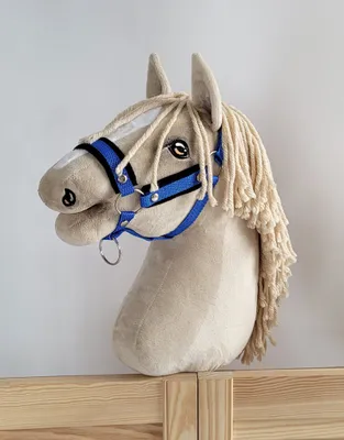 Image de Licol réglable pour cheval Hobby Horse A3 bleu avec fourrure noire