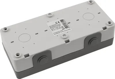 Produktbild von Feuchtraum Dreifach-Steckdose McPower ''Secure'', 250V/16A, IP44, AP, grau