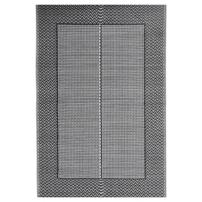 Produktbild von vidaXL Outdoor-Teppich ARAKIL Schwarz 140x200 cm PP