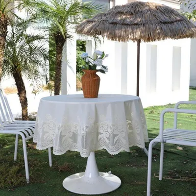 Productafbeelding van PVC tafelkleed met kant, 130 cm, weerbestendig, afwasbaar, geschikt voor tuin en eettafel