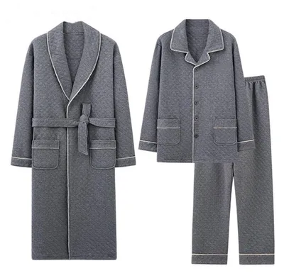Imagen del producto de Conjunto de pijama de hombre cómodo con bata