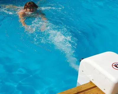 Produktbild von Gegenstrom-Schwimmanlage "Jet"