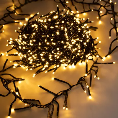 Produktbild von 3.06 Cluster Lichterkette in soft gold - 588 LED / 5,5m - Netzstecker Dimmer Timer (588 LED)