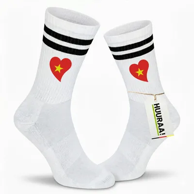 Produktbild von Huuraa Uni Socken Vietnam Flagge Herz 37/41 Black Baumwolle Tennissocken Geschenkidee