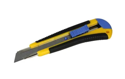 Obrázek produktu pro Nůž Dedra 18 mm s odlamovací čepelí + náhradní čepele (M9015P)