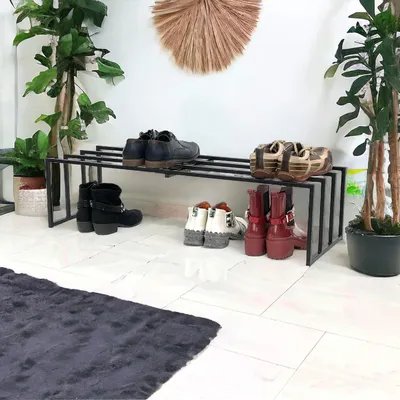 Immagine prodotto di Scarpiera in metallo nero - Scarpiera moderna e robusta con 1 ripiano