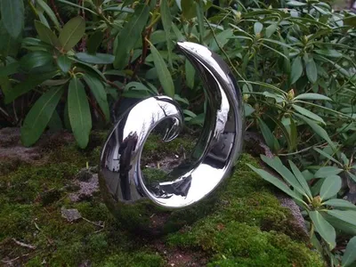 Produktbild von Kunstobjekt Deko-Ojekt Statue Keramik silberfarben poliert 20 cm