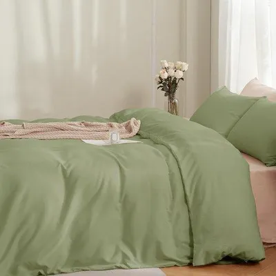 Productafbeelding van Unyqoos® 2-delige beddengoedset, 135 x 200 cm, met kussensloop van 80 x 80 cm – zachte microvezel, ademend,  gecertificeerd, met rits en hoekbanden