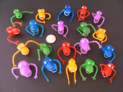 Produktbild von Fingerpuppen Monster 20 Stück Mitgebsel Kindergeburtstag Gewinne Tombola Verlosung Spiel