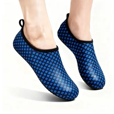 Produktbild von Schnelltrocknende Wasserschuhe 4XL Schwarz
