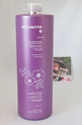 Produktbild von Medavita Luxviva Anti Yellow Blonde Enhancer Shampoo 1250 ml