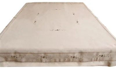 Produktbild von Tischdecke Blumen Hohlsaum Stick Ton-in-Ton beige 130x170 cm