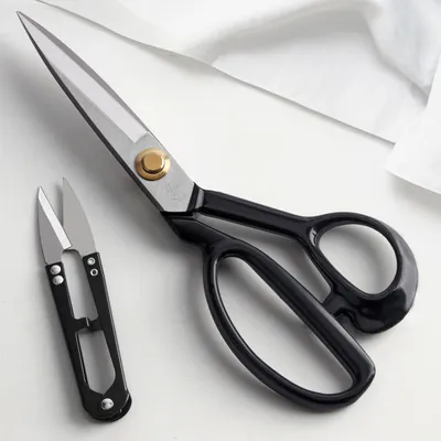 Produktbild von Handi Stitch Schneiderschere Nähschere Stoffschere scharf mit Fadenschneider - Profi Textilschere Nähzubehör aus Edelstahl – Schere zum Schneiden von