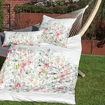 Produktbild von Janine Interlock Feinjersey Bettwäsche Carmen S 55088-01 rot silberrosa 135x200 cm + 80x80 cm