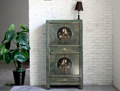 Produktbild von OPIUM OUTLET Vintage Schrank Hochzeitsschrank Möbel aus China, hohe Kommode Sideboard Landhaus Antik-Stil asiatisch orientalisch chinesisch fernöstlich shabby-chic für Schlafzimmer, Wohnzimmer, tannen-grün Holz