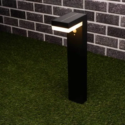 Zdjęcie produktu dla Shada solar path light 45cm, czujnik ruchu, kąt wykrywania 90°, 3 tryby przełączania 20, 400, 600Lm, wymienny akumulator litowo-jonowy (18650), IP44, zasięg 6m