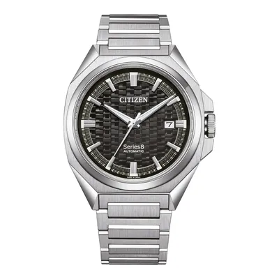 A studio shot of a men's wristwatch.