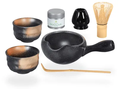 Produktbild von Matcha Set / Matchaset für zwei, Anschlagschale 450ml mit 2 Trinkschalen anthrazit und Besen/Löffel/Halter/Tee, handbemalt