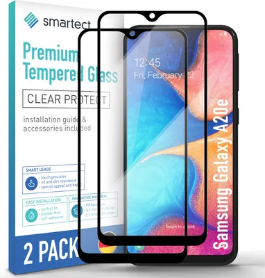 Product packaging and a smartphone with a screen protector are shown.