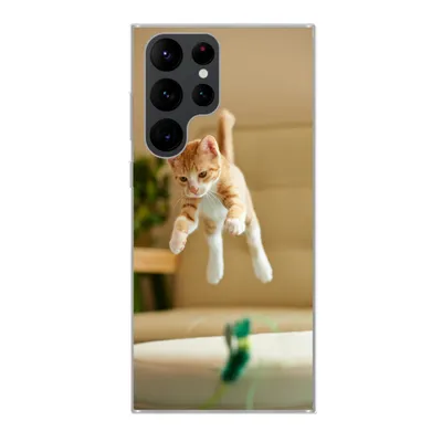 Produktbild von MuchoWow® Handyhülle Schutzhülle Hülle für Samsung Galaxy S22 Ultra Katze - Springen - Spielzeug Silikon Softcase Handy Hülle - Abbildung