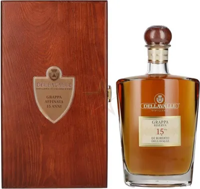 Produktbild von Dellavalle Grappa Reserva 15 ANNI di Roberto Dellavalle in Holzkiste 42,00 %  0,70 lt.