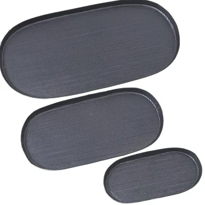 Produktbild von Set mit 3 Tabletts aus Aluminium, schwarz geschnitzt, 21 x 11, 30 x 15 und 40 x