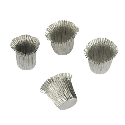 Produktbild von 18 Kerzenhülsen Ø 1,9 cm · 2,7 cm silber