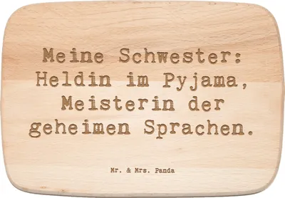 Produktbild von Mr. & Mrs. Panda Schneidebrett Spruch Schwester Heldin - Transparent - Geschenk, Frühstücksbrett, Handarbeit, Geschwisterliebe, Geheimsprache, Geschenke, Familiengeschenk