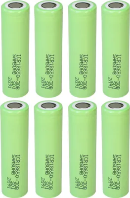 Produktbild von Trade-Shop 8x Samsung ICR18650-30B Lithium-Ion Akku Industrie-Zelle 3000mAh 3,6V/3,7V 6,2A Entladestrom Flat-Top Flach