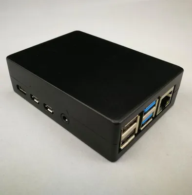 Produktbild von Schwarzes Aluminiumgehäuse für Raspberry Pi 4