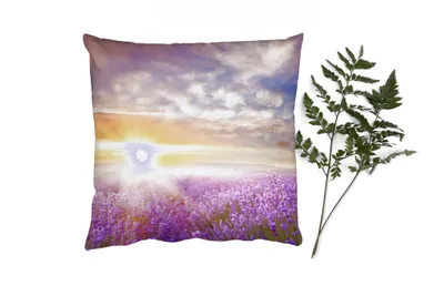 Produktbild von MuchoWow® Zierkissen Sofakissen Wohnzimmer Dekokissen 50x50 cm Lavendel - Sonne - Himmel - Natur - Komfort - Sofakissen