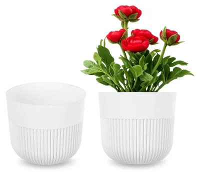 Produktbild von KADAX Blumentopf Ø 15 cm, Blumenübertopf mit gerillter Struktur für Innen- und Außenbereich, Pflanzentopf aus Kunststoff, Übertopf für Zimmerpflanzen (Weiß)